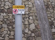 Do Not Climb Sign